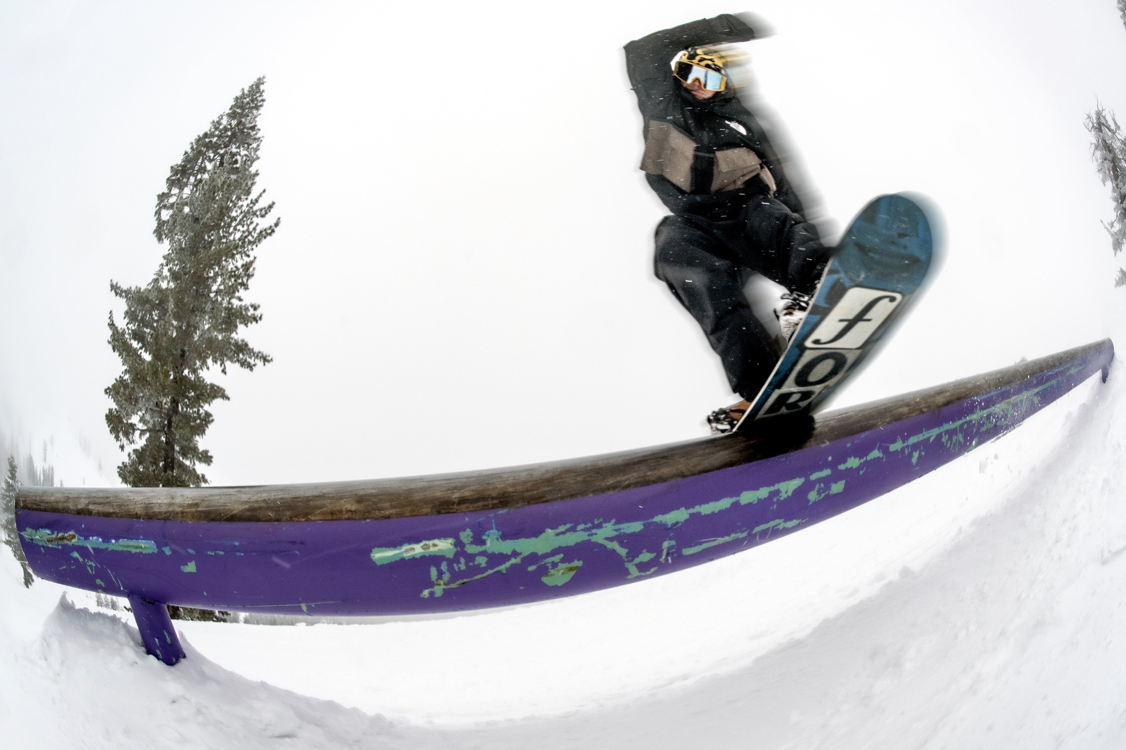 Ref Snowboard FORUM RECON SNOWBOARD 163W – FORUM SNOW CANADA